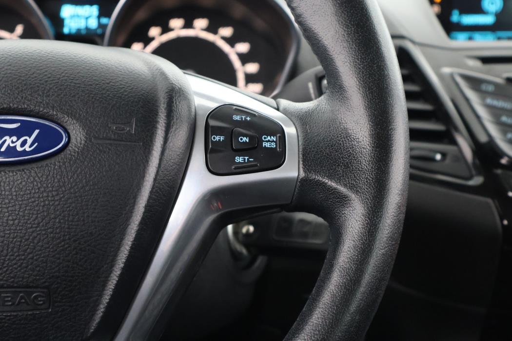 FORD Fiesta 2014