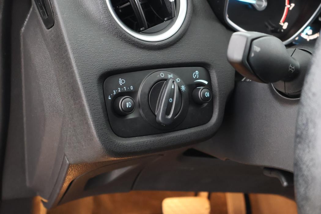FORD Fiesta 2014
