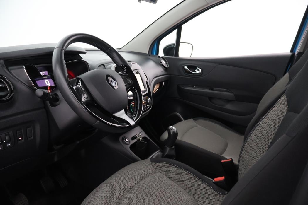 RENAULT Captur 2017