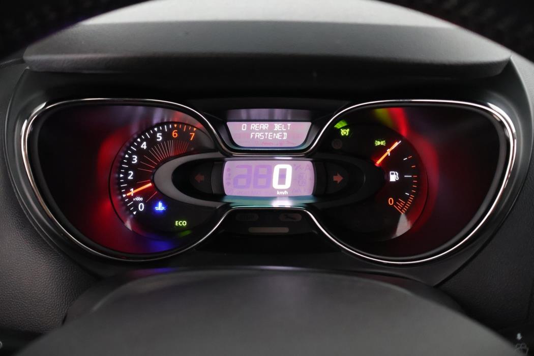 RENAULT Captur 2017