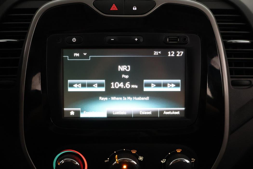 RENAULT Captur 2017