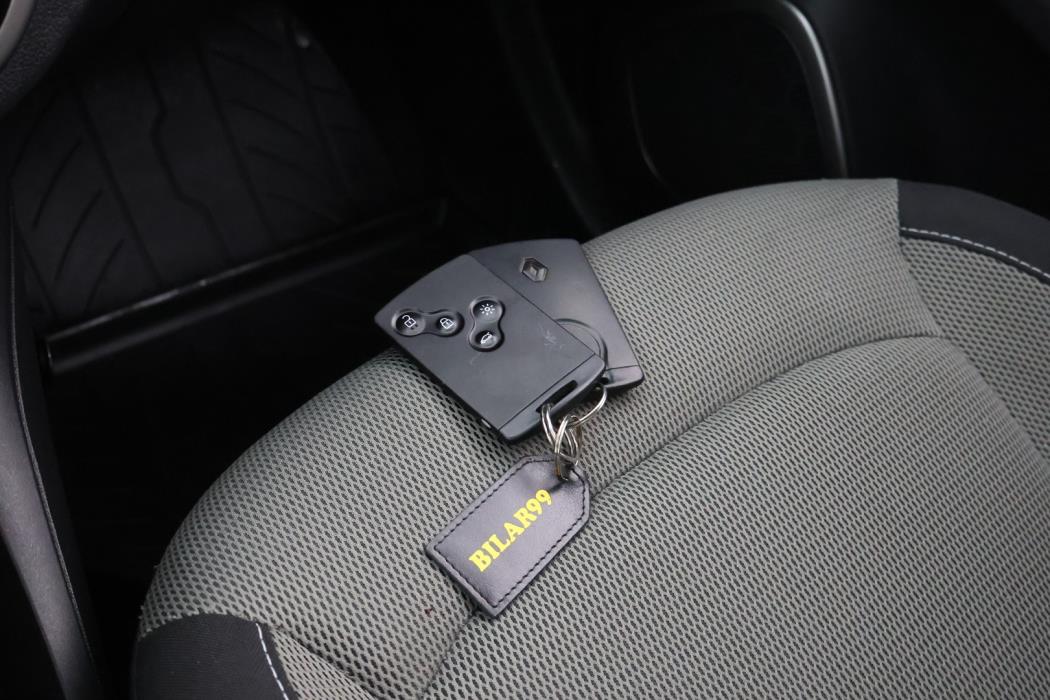 RENAULT Captur 2017