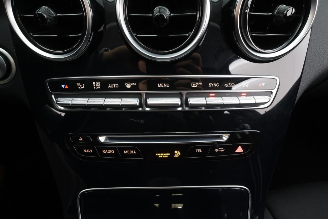 MERCEDES-BENZ C 2017