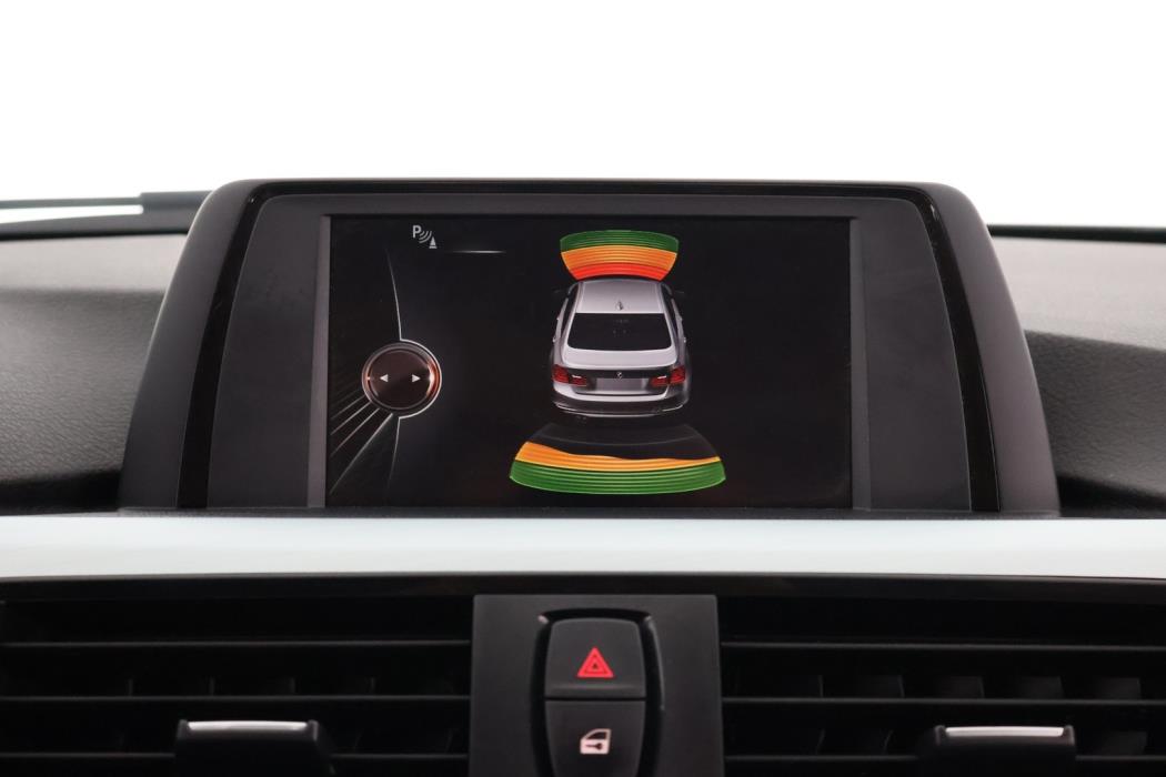BMW 320 2015