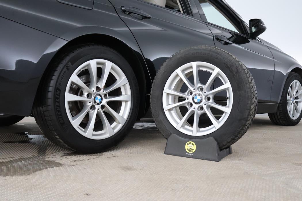 BMW 320 2015