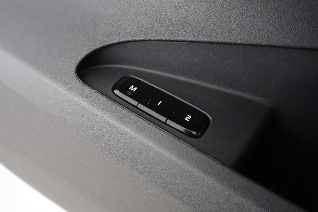 POLESTAR 2 2023
