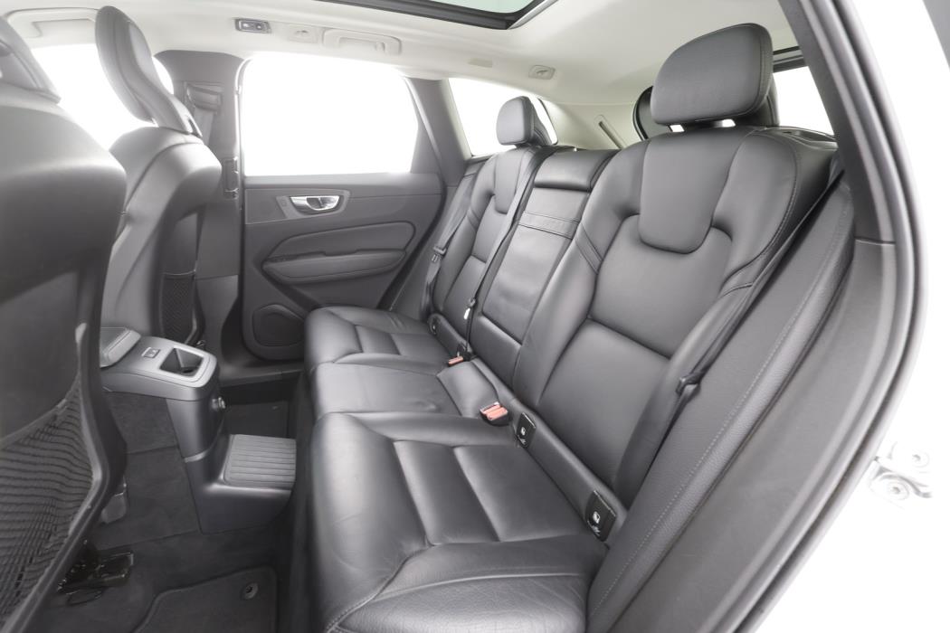 VOLVO XC60 2020