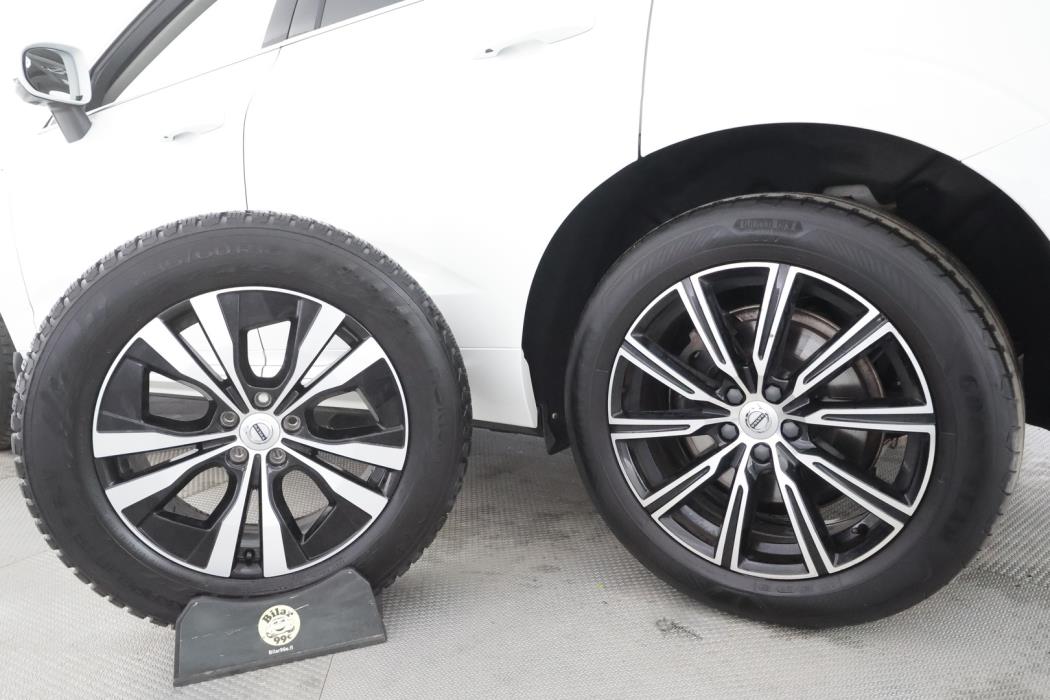 VOLVO XC60 2020