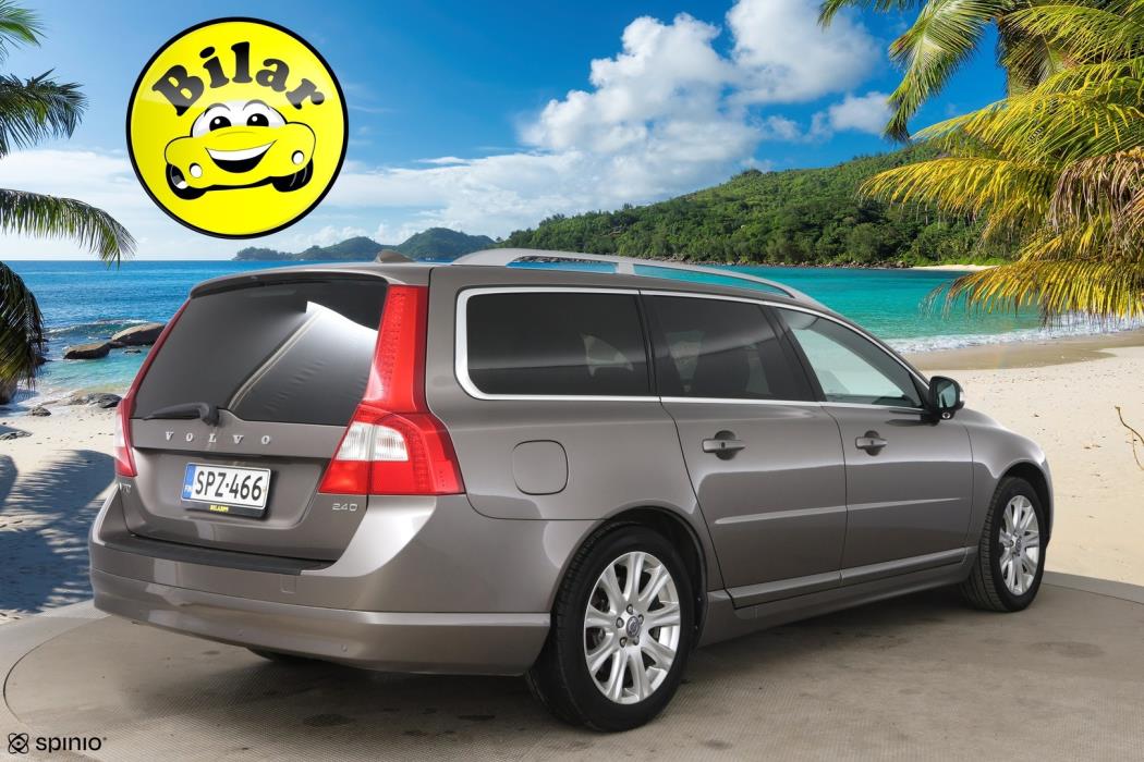 VOLVO V70 2010