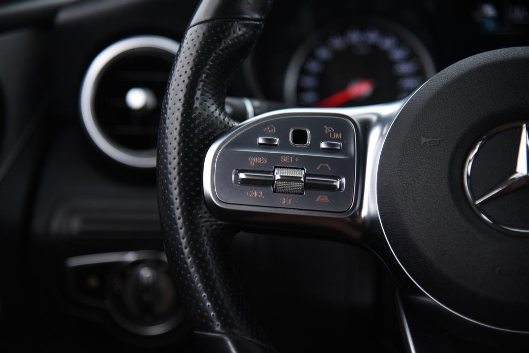 MERCEDES-BENZ GLC 2020