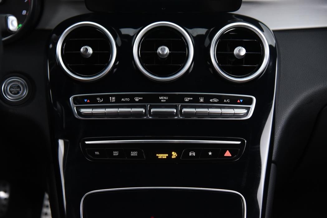 MERCEDES-BENZ GLC 2020