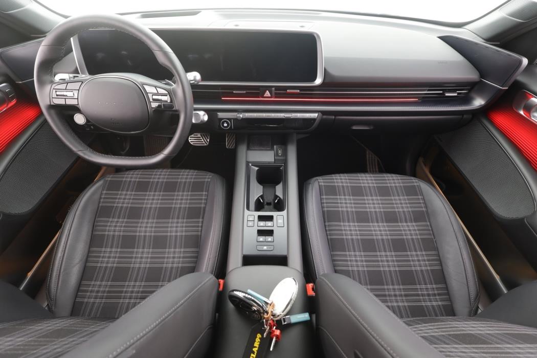 HYUNDAI IONIQ 6 2023