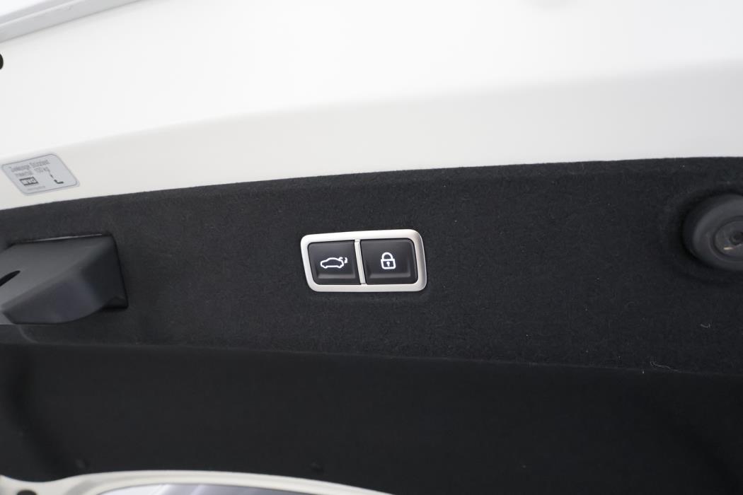 HYUNDAI IONIQ 6 2023