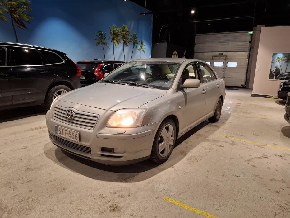 TOYOTA Avensis 2003