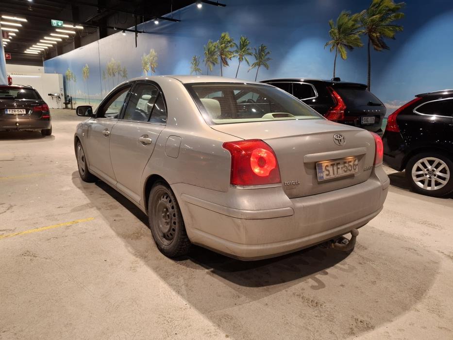TOYOTA Avensis 2003