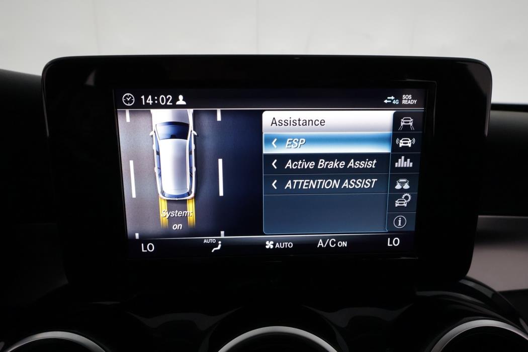 MERCEDES-BENZ C 2019