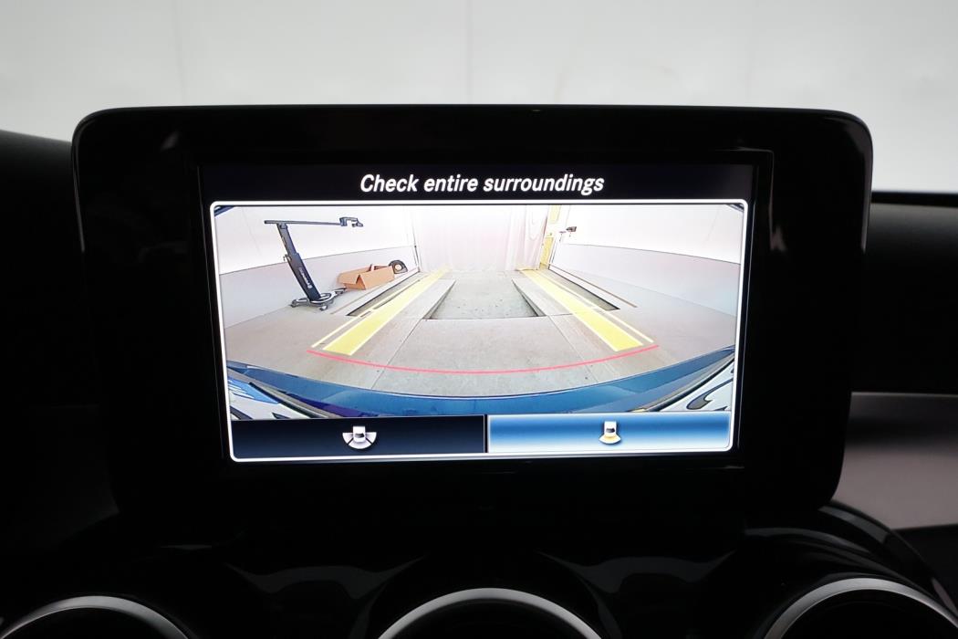 MERCEDES-BENZ C 2019