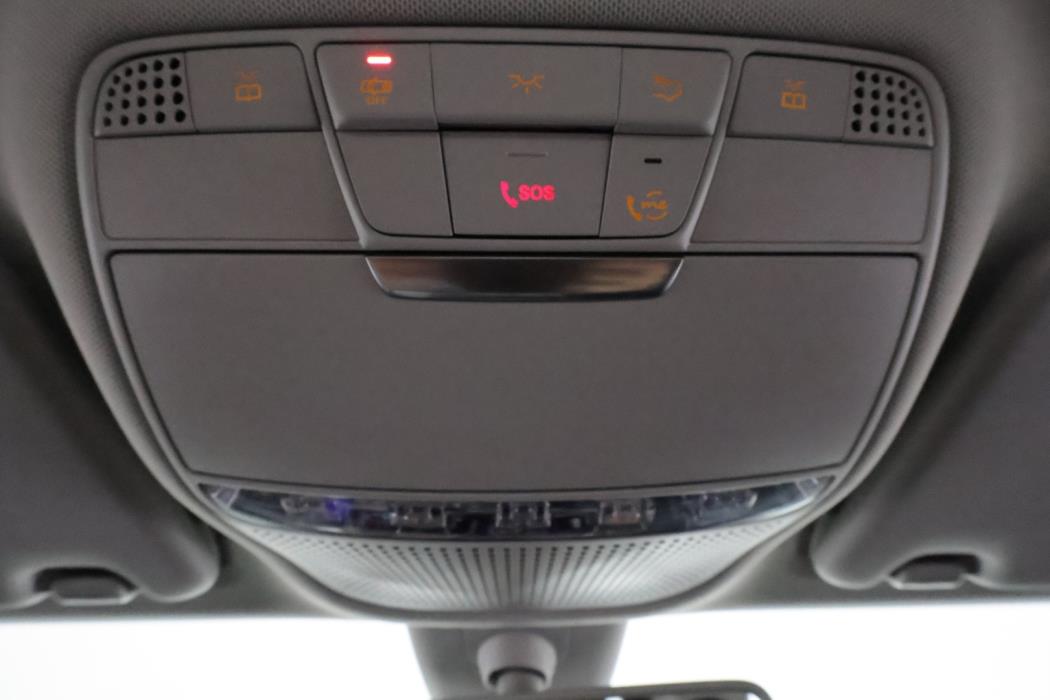 MERCEDES-BENZ C 2019