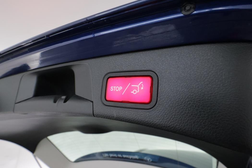 MERCEDES-BENZ C 2019