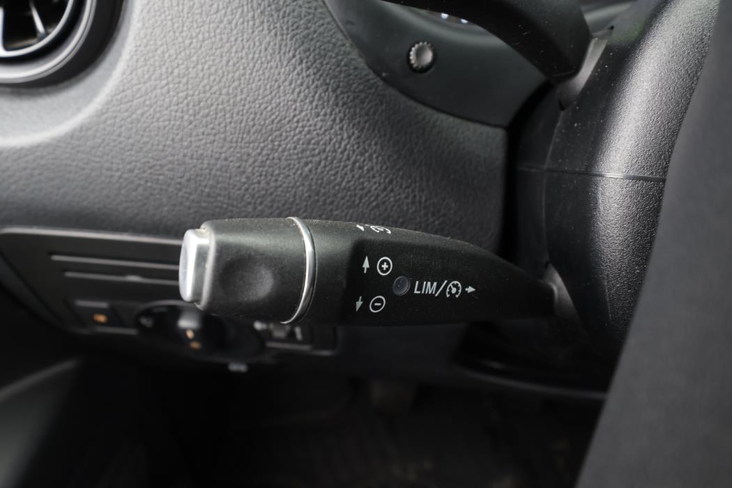 MERCEDES-BENZ Vito 2022