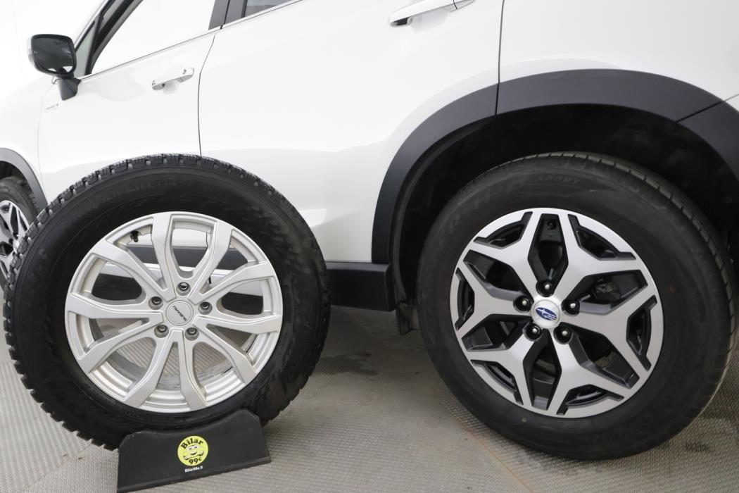 SUBARU Forester 2021