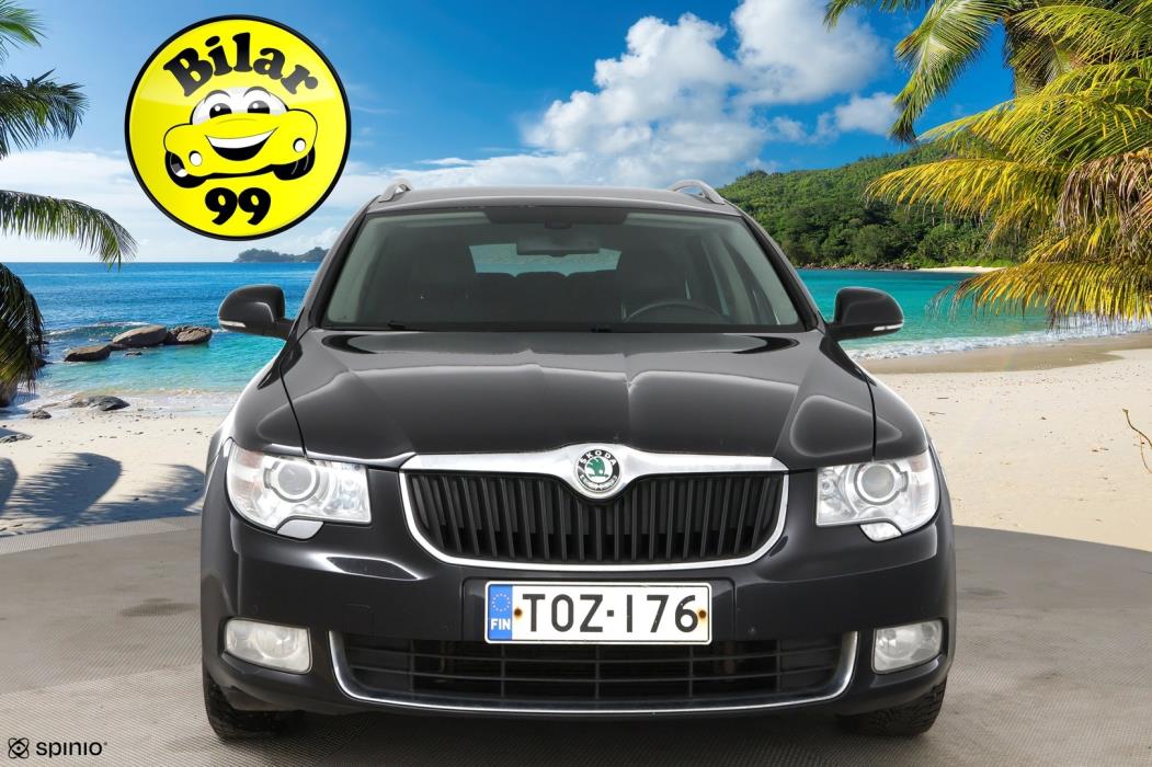 SKODA Superb 2011