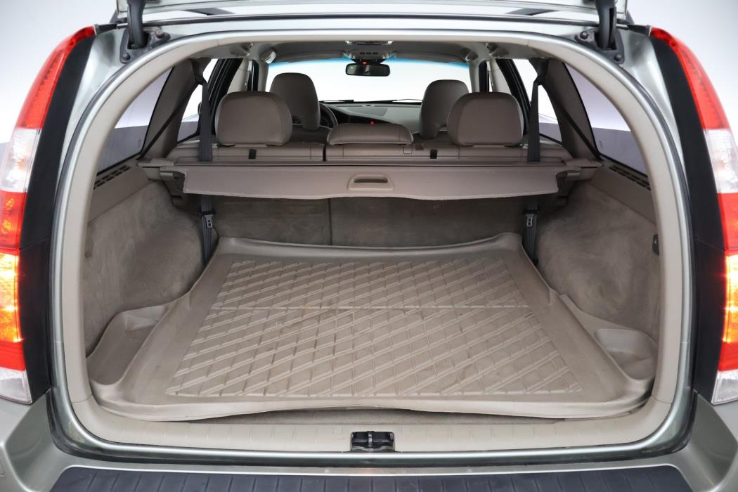 VOLVO V70 2006