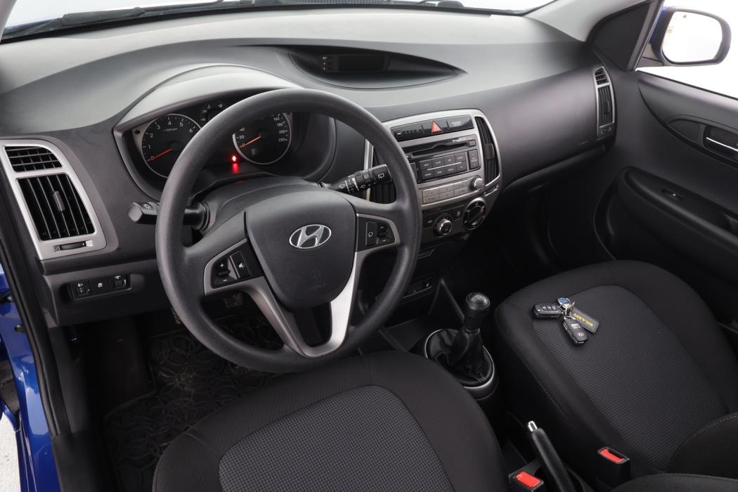 HYUNDAI i20 5d 2013