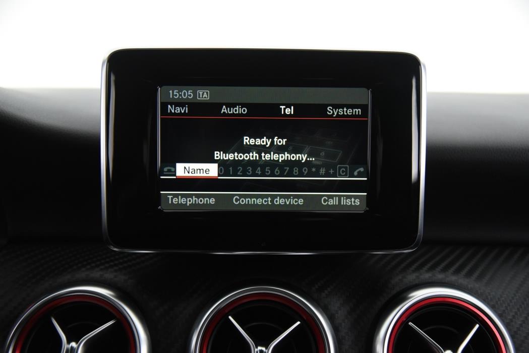 MERCEDES-BENZ A 2013