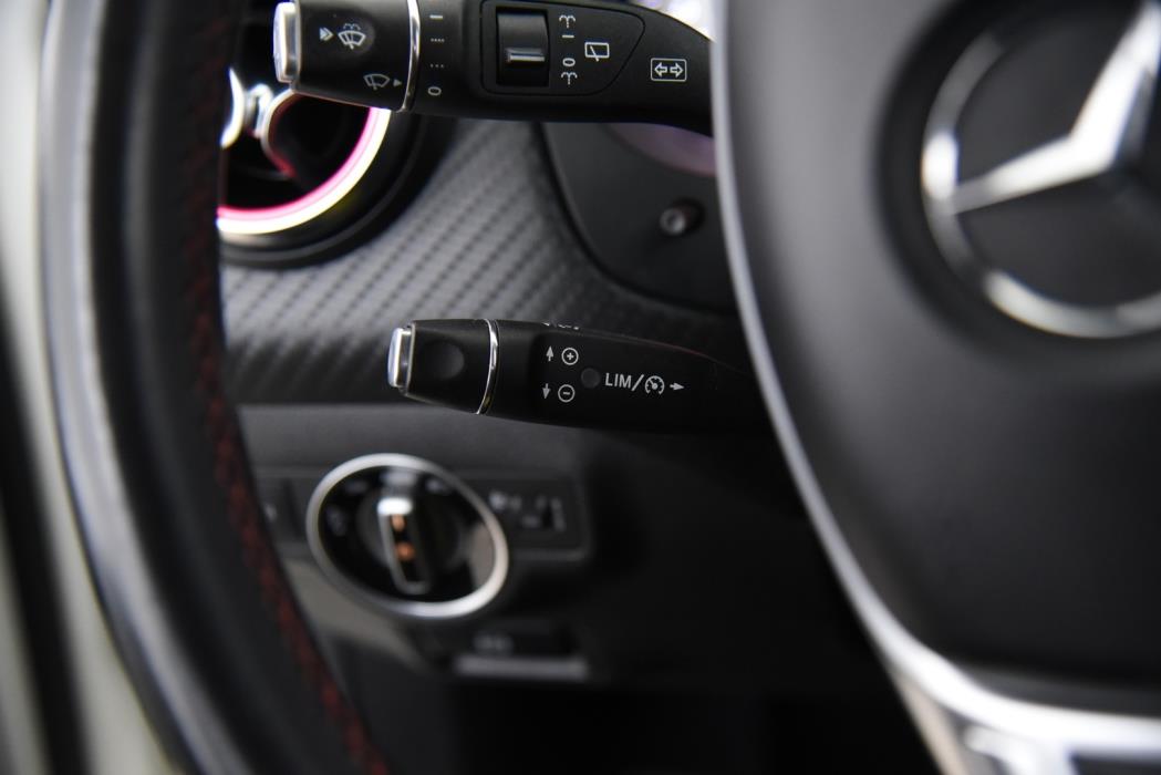 MERCEDES-BENZ A 2013