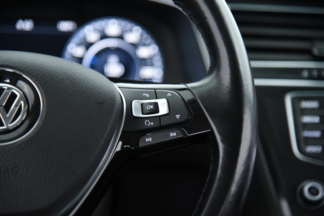 VOLKSWAGEN Tiguan 2017