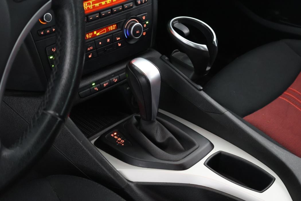 BMW X1 2011