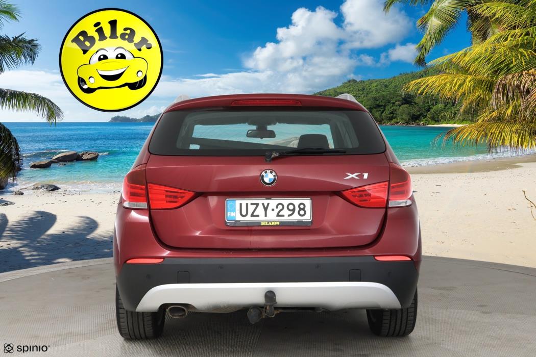 BMW X1 2011