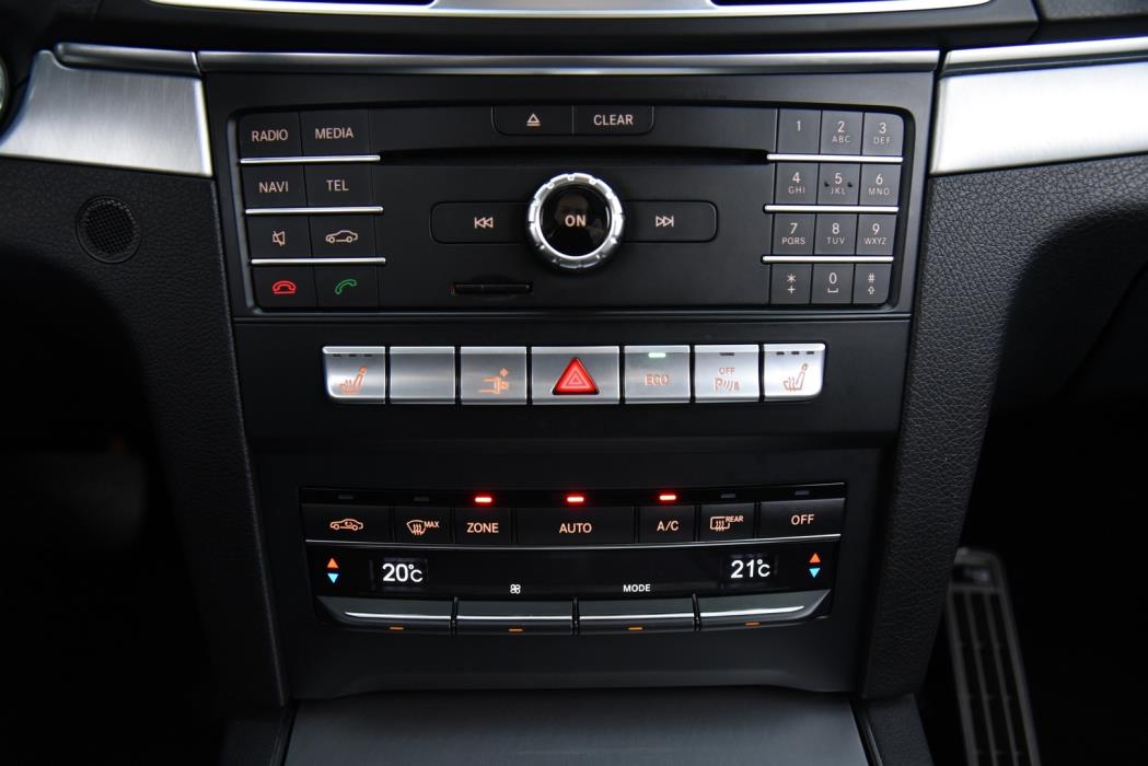 MERCEDES-BENZ E 2015