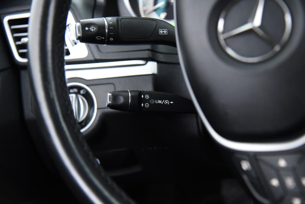 MERCEDES-BENZ E 2015