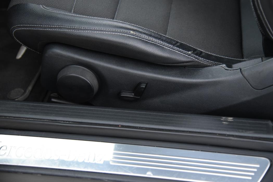 MERCEDES-BENZ E 2015