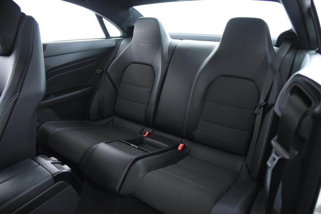 MERCEDES-BENZ E 2015