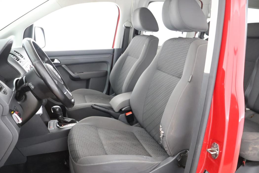 VOLKSWAGEN Caddy Maxi 2011