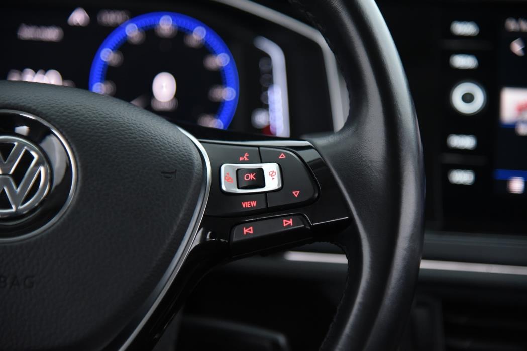 VOLKSWAGEN Polo 2018