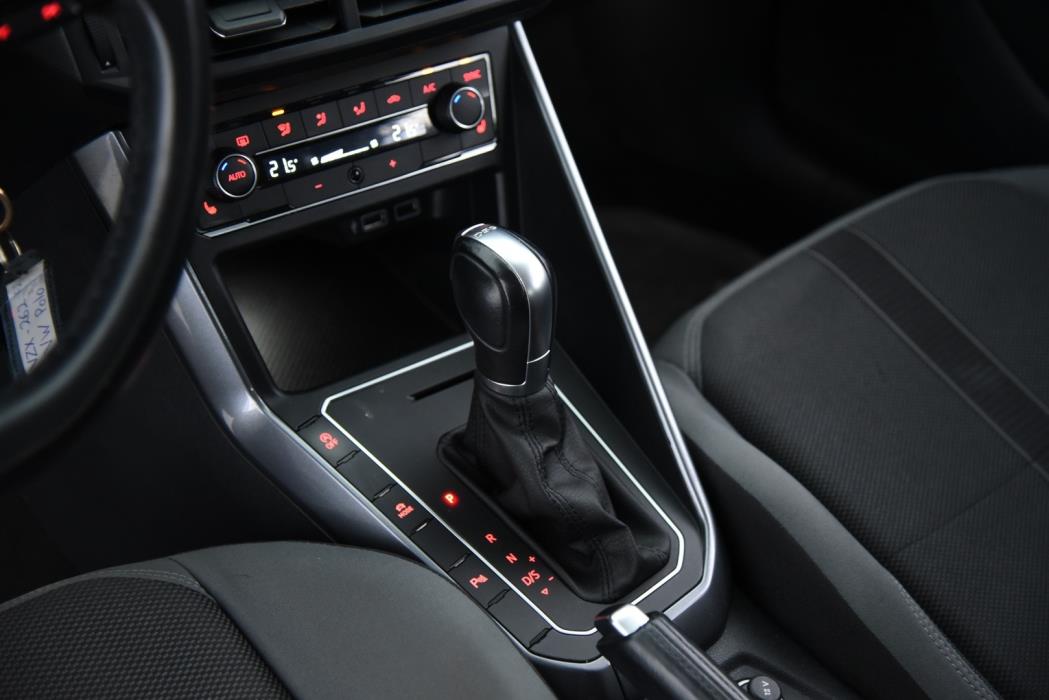 VOLKSWAGEN Polo 2018