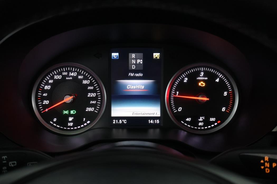 MERCEDES-BENZ C 2016