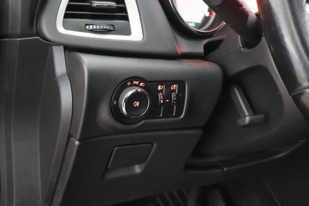 OPEL Astra 2012