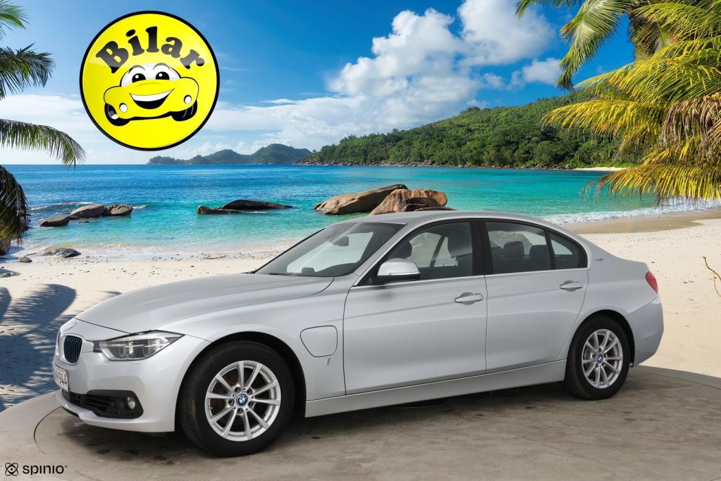 BMW 330 2017