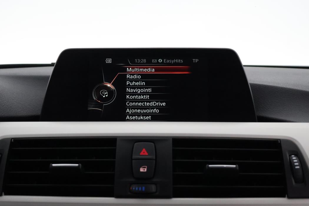 BMW 330 2017