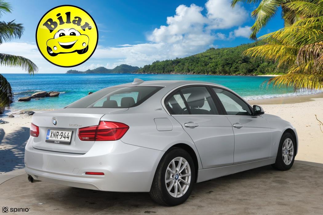 BMW 330 2017