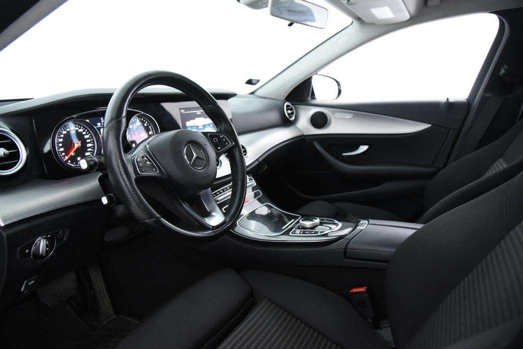 MERCEDES-BENZ E 2017