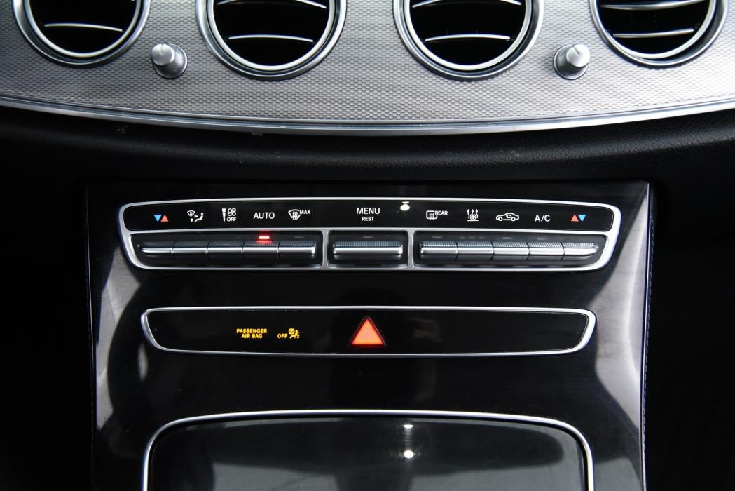 MERCEDES-BENZ E 2017