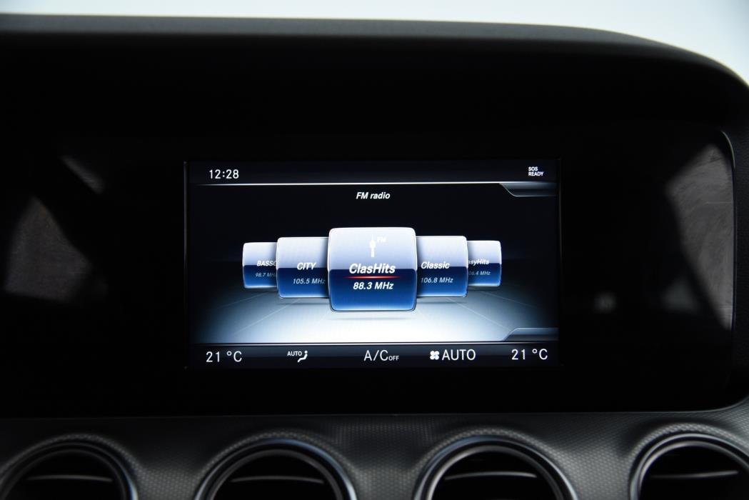 MERCEDES-BENZ E 2017