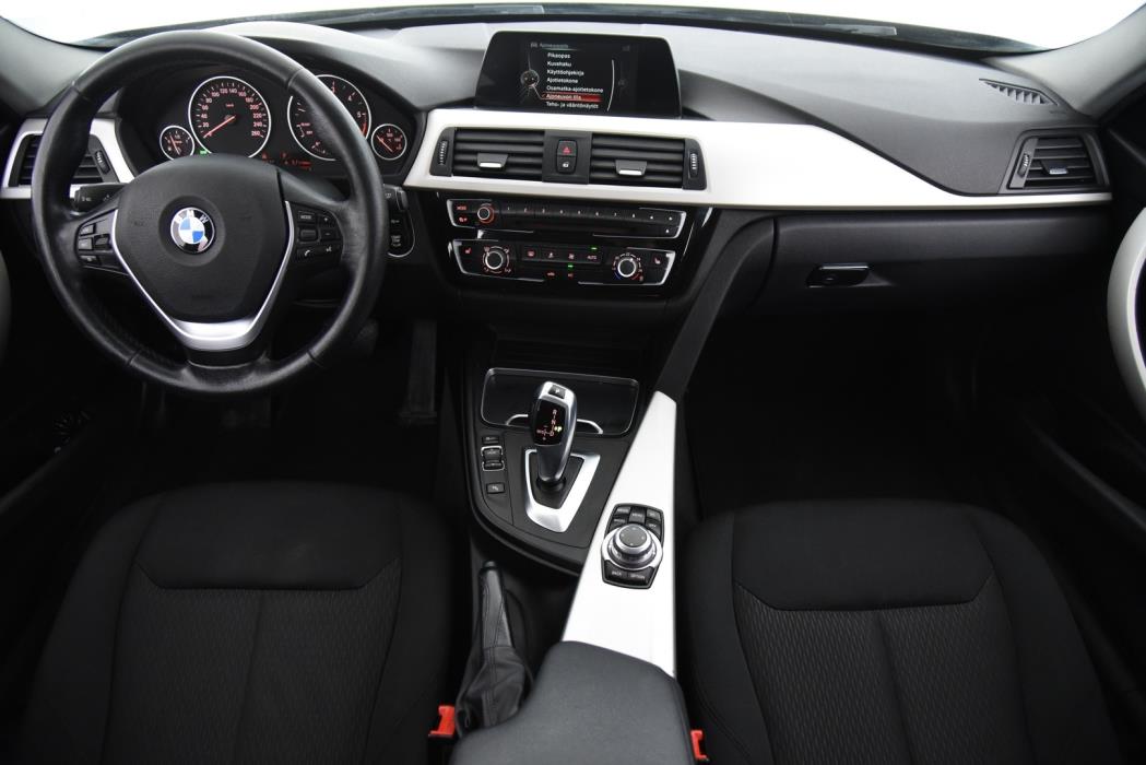 BMW 318 2016