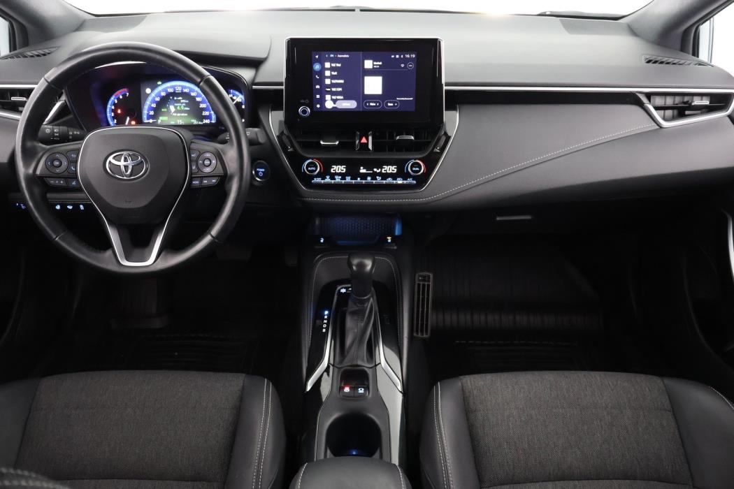 TOYOTA Corolla 2023